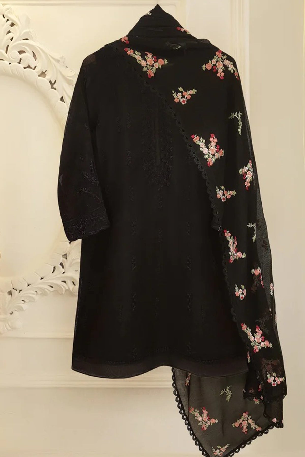 Grace S430- Embroidered 3pc lawn dress with embroidered chiffon dupatta