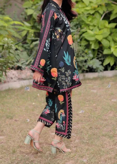 Grace W960- Digital Printed 2pc Karandi Dress.