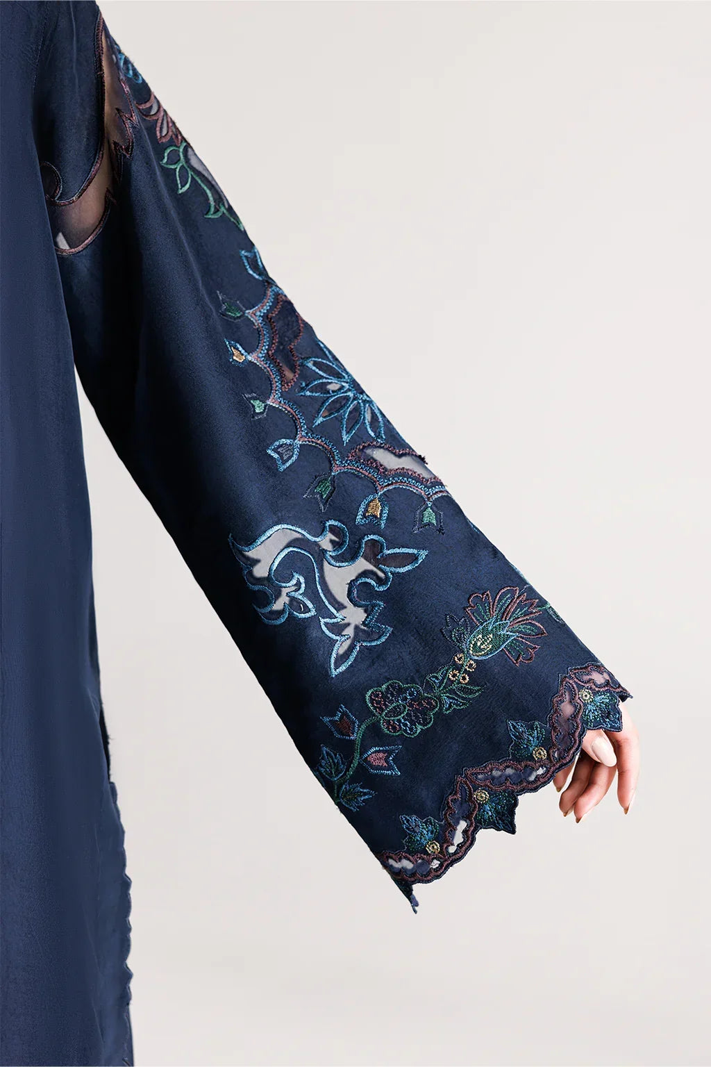 Grace Z-(W1057) - Stitched Embroidered 3pc Marina Dress With Embroidered Chiffon Dupatta.