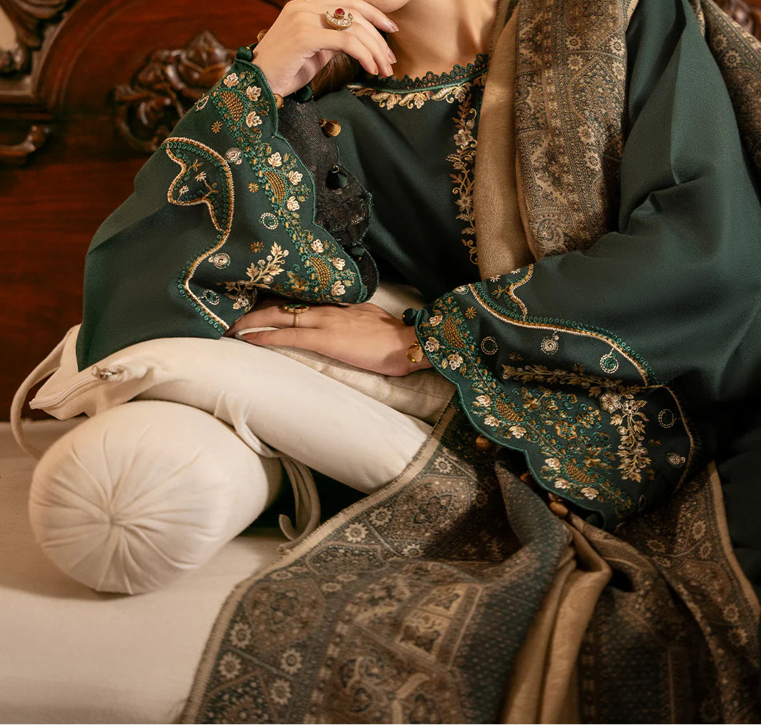 Grace S1390 - Embroidered 3pc Lawn Dress With Printed Lawn Dupatta.