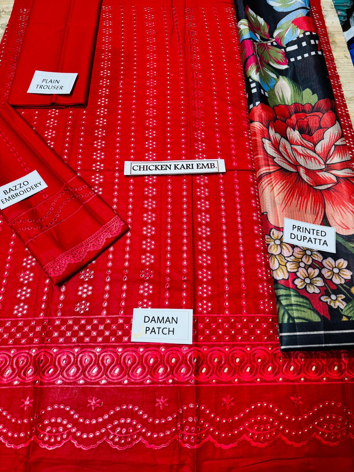 Grace S651-Embroidered 3pc Chickan lawn dress with Printed munar dupatta.