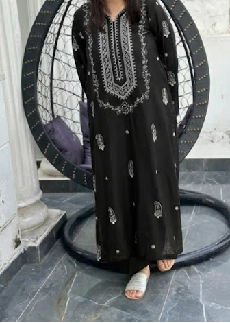 Grace S1452- Embroidered 2pc Lawn Dress.