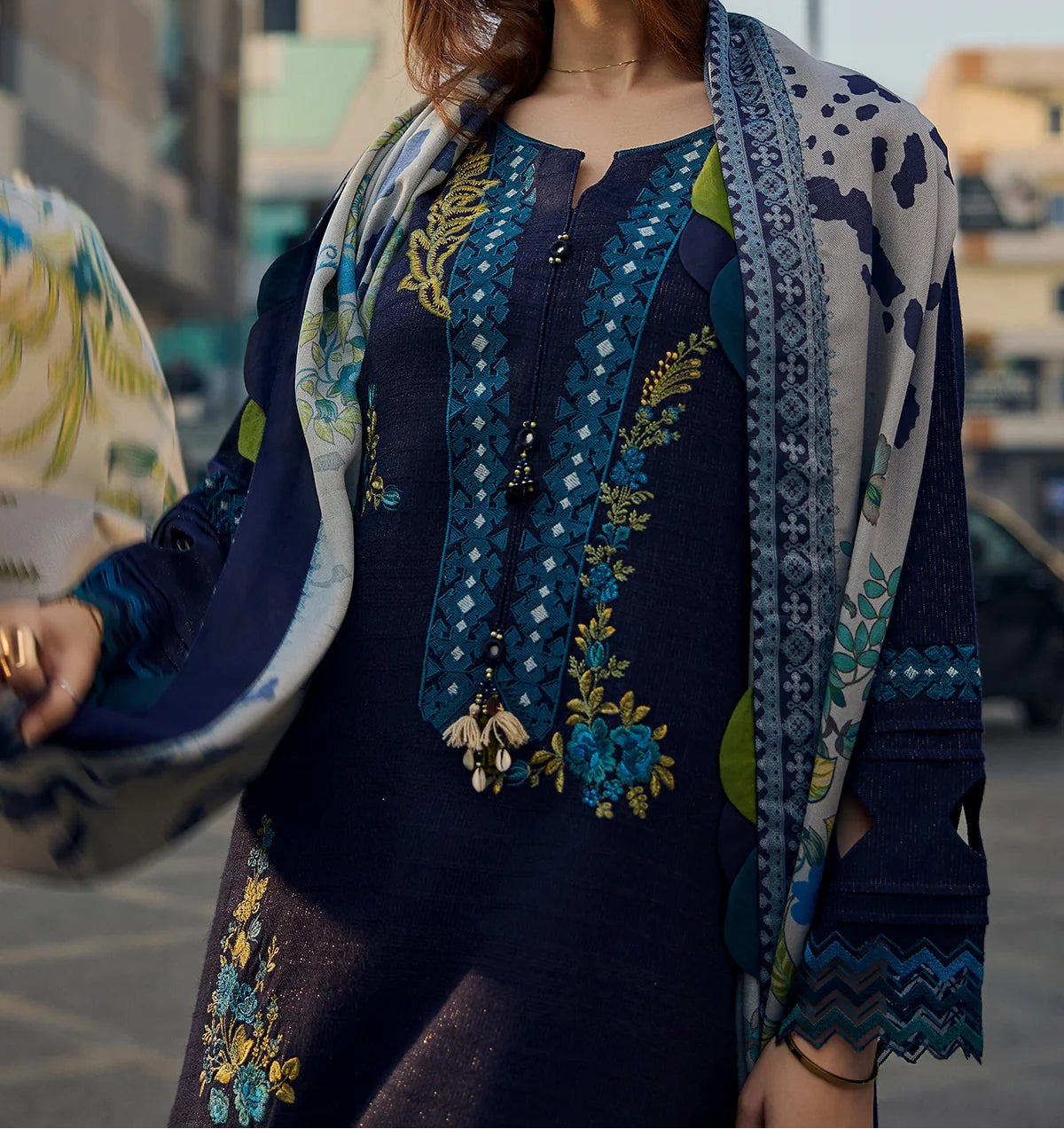 Grace S1446-Embroidered 3pc Lawn Dress With Printed Lawn Dupatta.