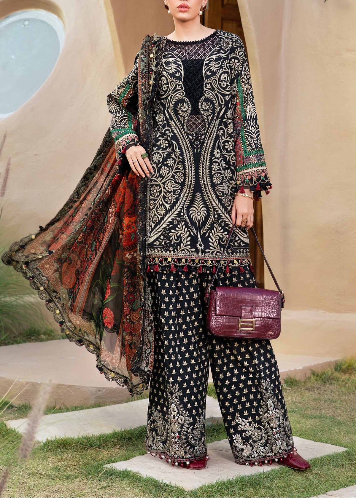 Grace S1167-Printed &amp; Embroidered 3pc Lawn dress with Printed Chiffon Dupatta.