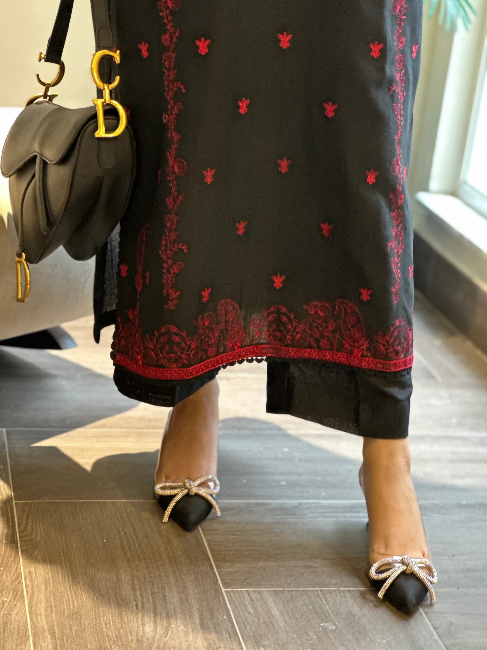 Grace S1194-Embroidered 2pc Lawn Dress
