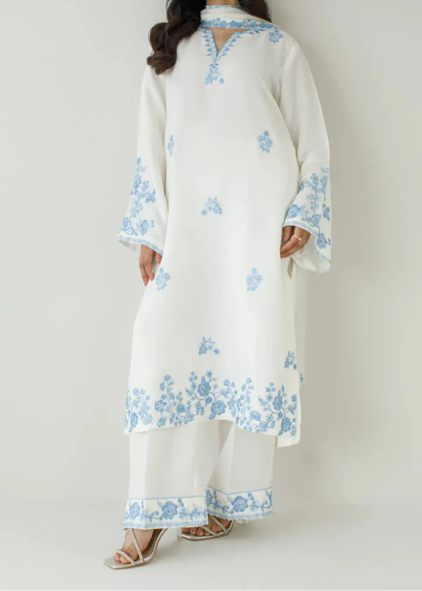 Grace Z-(S1432) - Stitched Embroidered 3pc Lawn Dress With Embroidered Chiffon Dupatta.