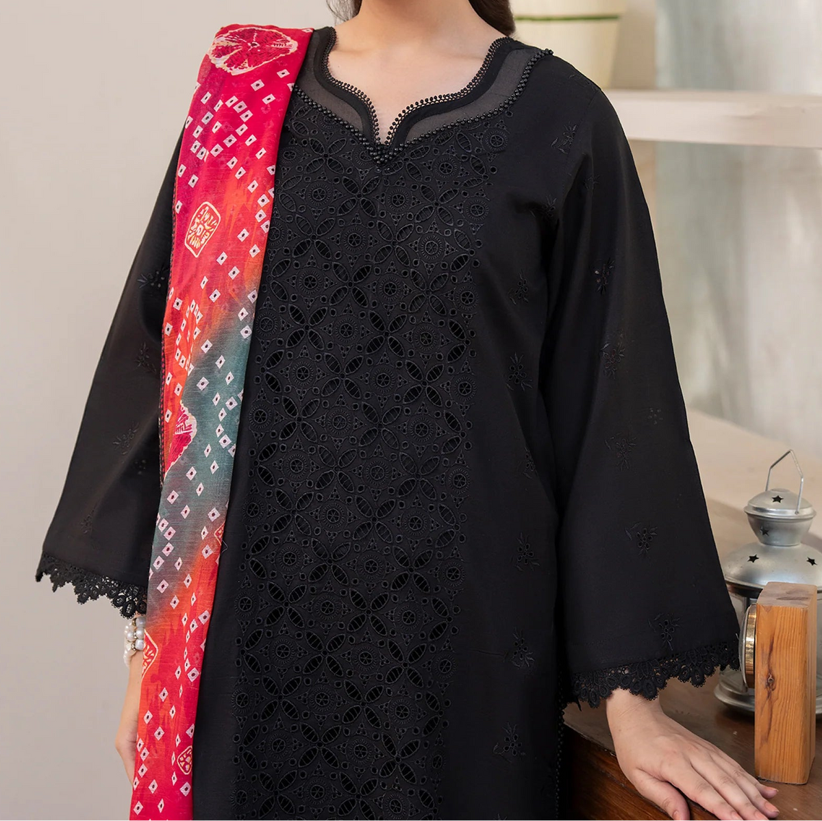 Grace S1376 - Embroidered 3pc CHIKANKARI Lawn Dress With Printed Lawn Dupatta.