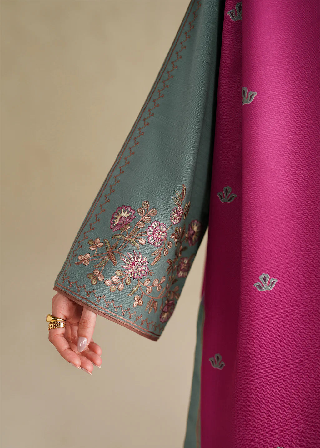 Grace S1325-Embroidered 3pc Lawn Dress With Printed voile Dupatta.