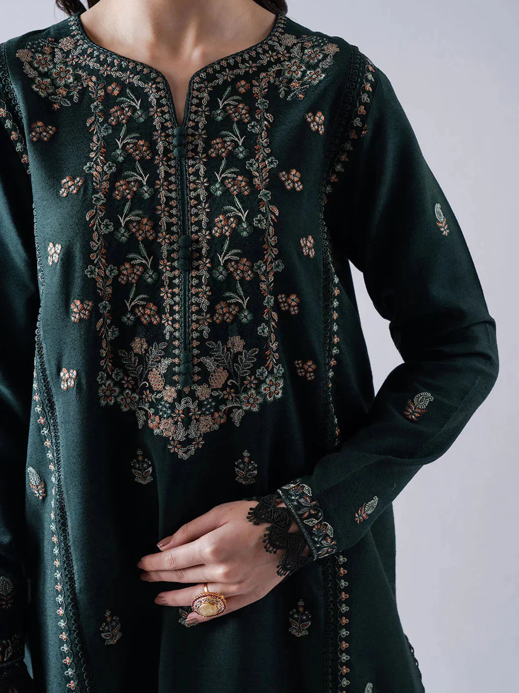 Grace S1437-Embroidered 3pc Lawn Dress With Embroidered Lawn Dupatta.