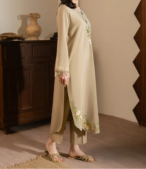 Grace S1435 - Embroidered 2pc Lawn Dress.