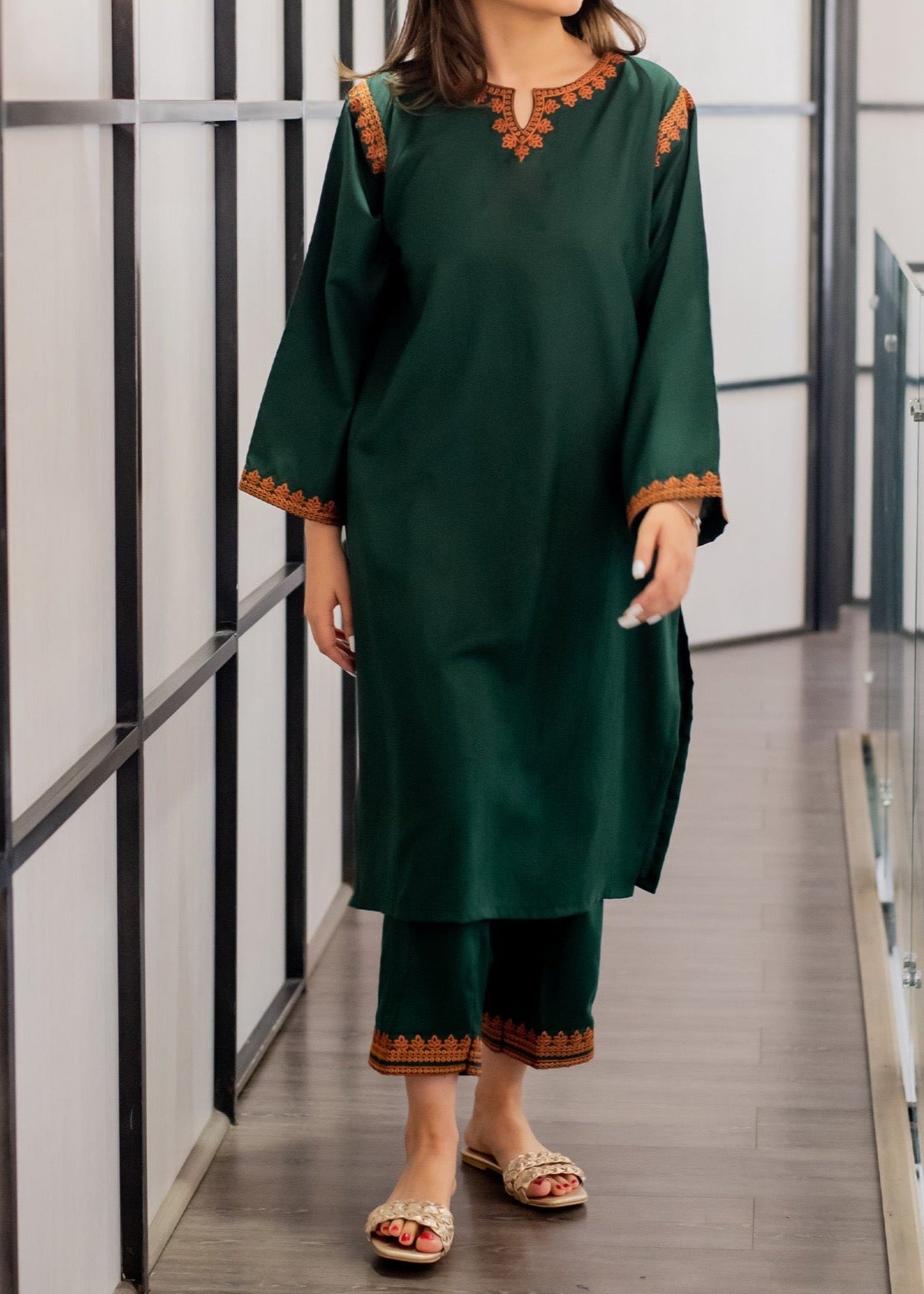 Grace S294-Embroidered 2pc lawn dress