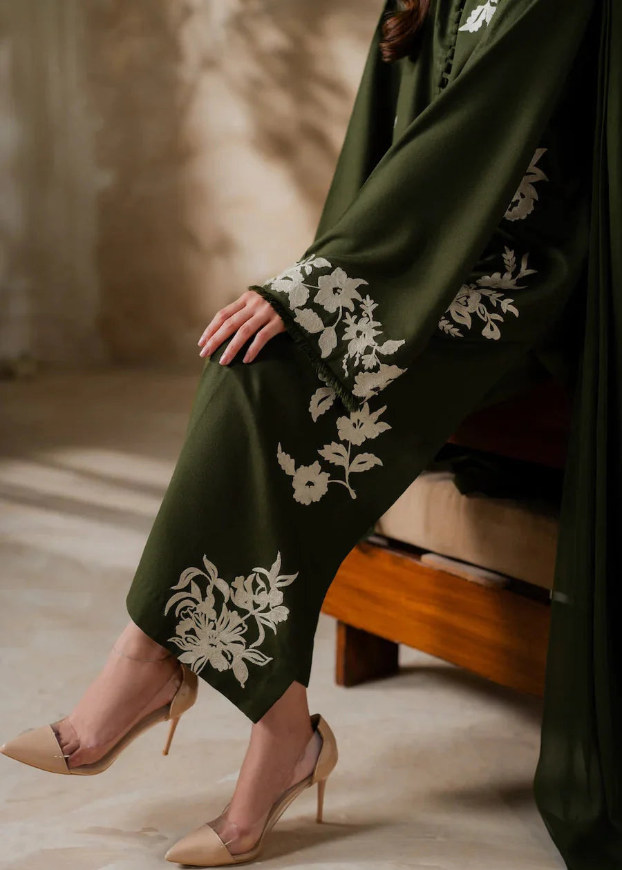 Grace Z-(W891) - Stitched Embroidered 3pc Marina Dress With Dyed Chiffon Dupatta.