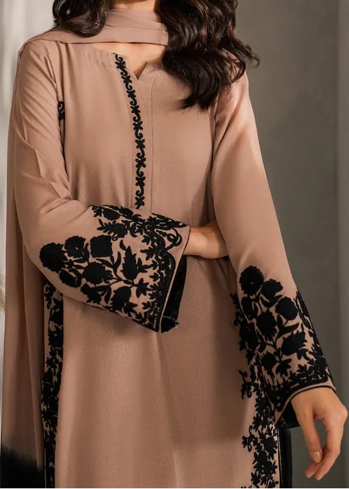 Grace W1009-Embroidered 3pc Marina Dress With Dyed Chiffon Dupatta.