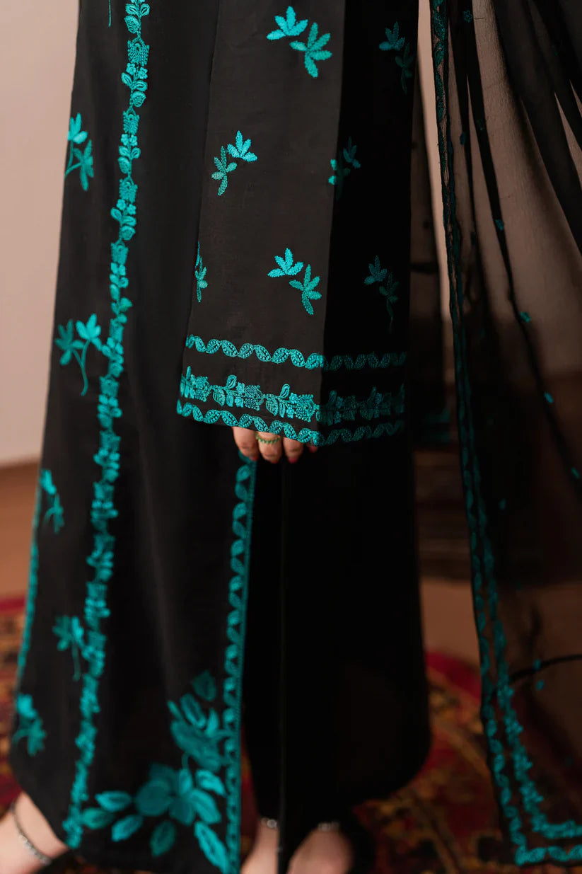 Grace Z-(S1439) - Stitched Embroidered 3pc Lawn Dress With Embroidered Chiffon Dupatta.