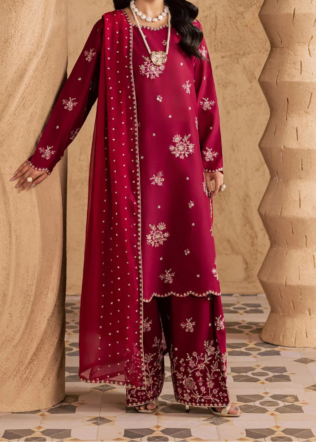 Grace S1528 - Embroidered Sequence 3pc Lawn Dress With Embroidered Sequence Chiffon Dupatta.