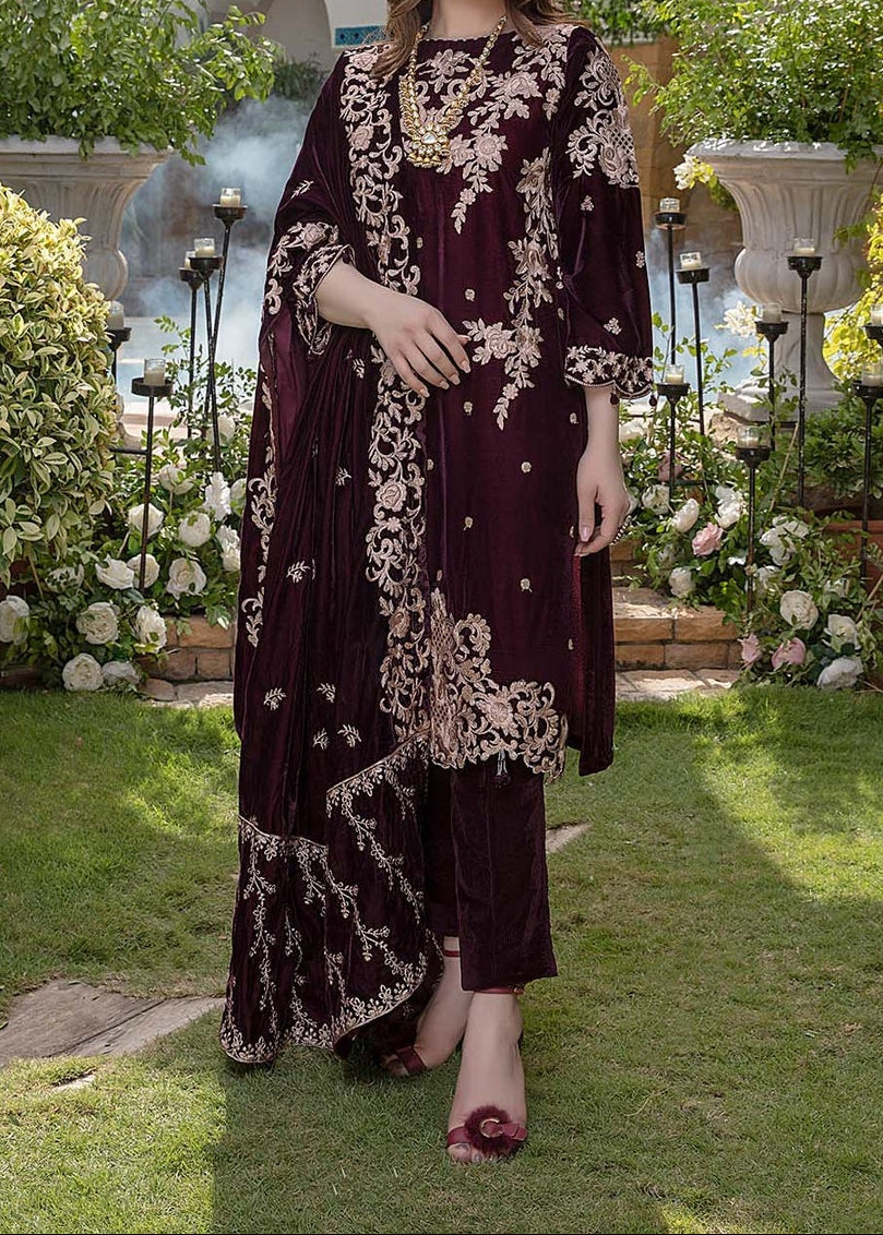 Grace W939-Embroidered 3pc Velvet Dress Dress With Embroidered Velvet Shawl.