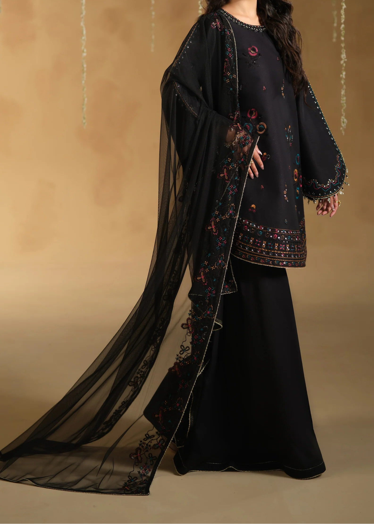 Grace S1513 - Embroidered 3pc Lawn Dress With Embroidered Khadi Net Dupatta.