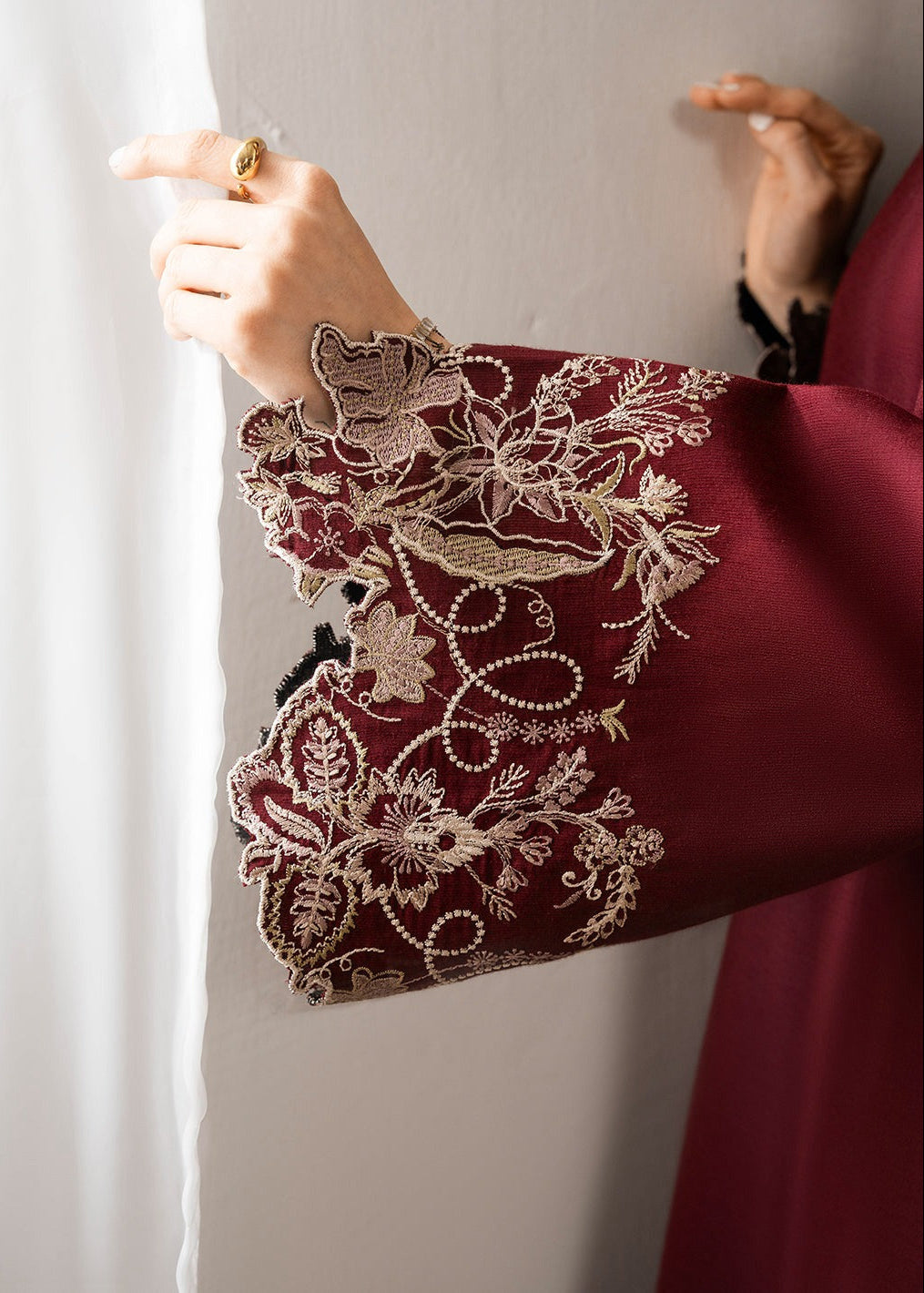 Grace S1357-Embroidered 2pc Lawn Dress.