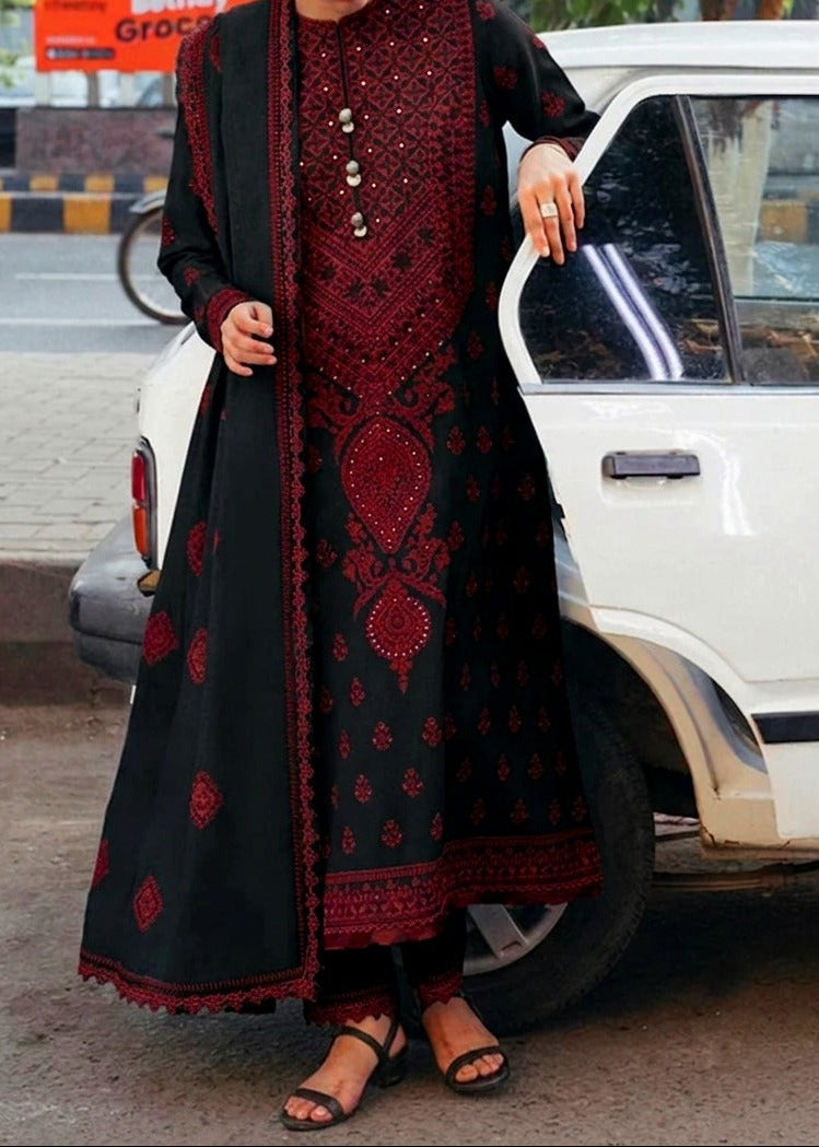 Grace S1524 - Embroidered 3pc Lawn Dress With Embroidered Chiffon Dupatta.