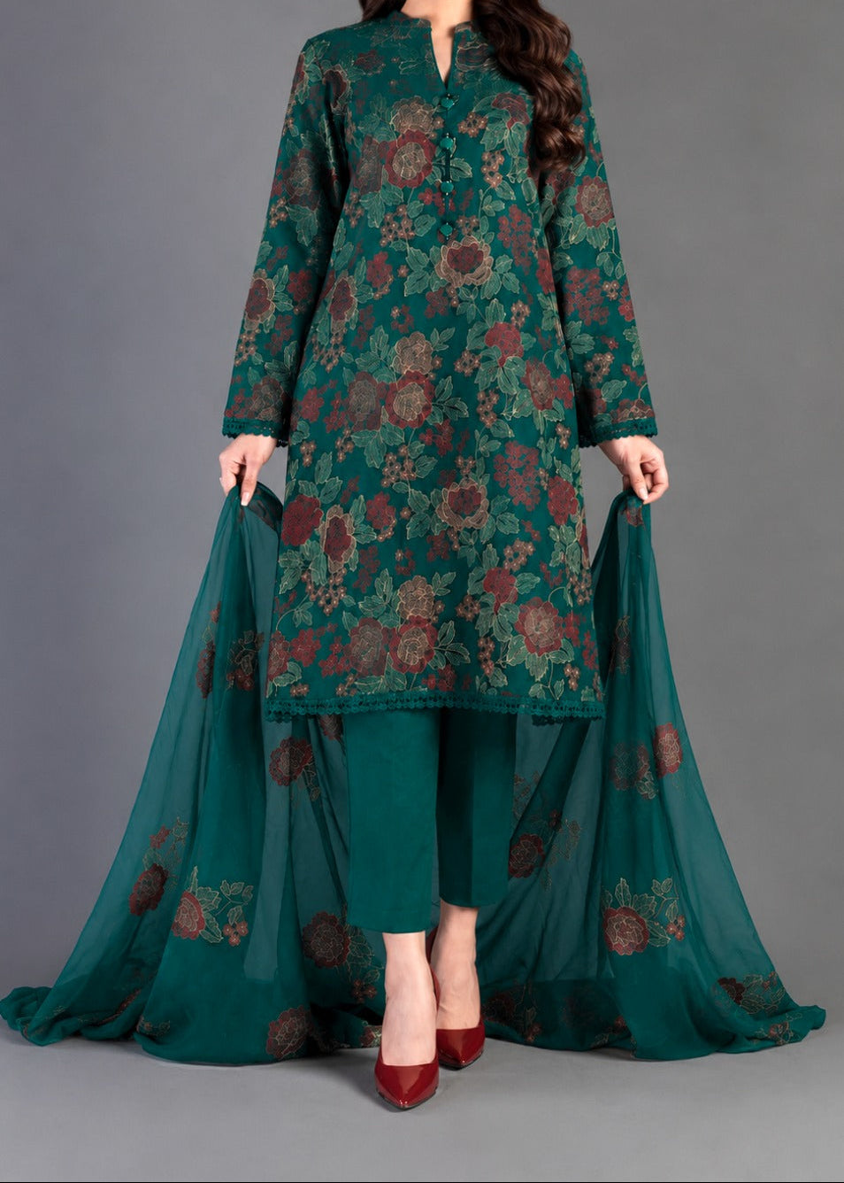 Grace W1054 - Embroidered 3pc Marina Dress With Embroidered Chiffon Dupatta.
