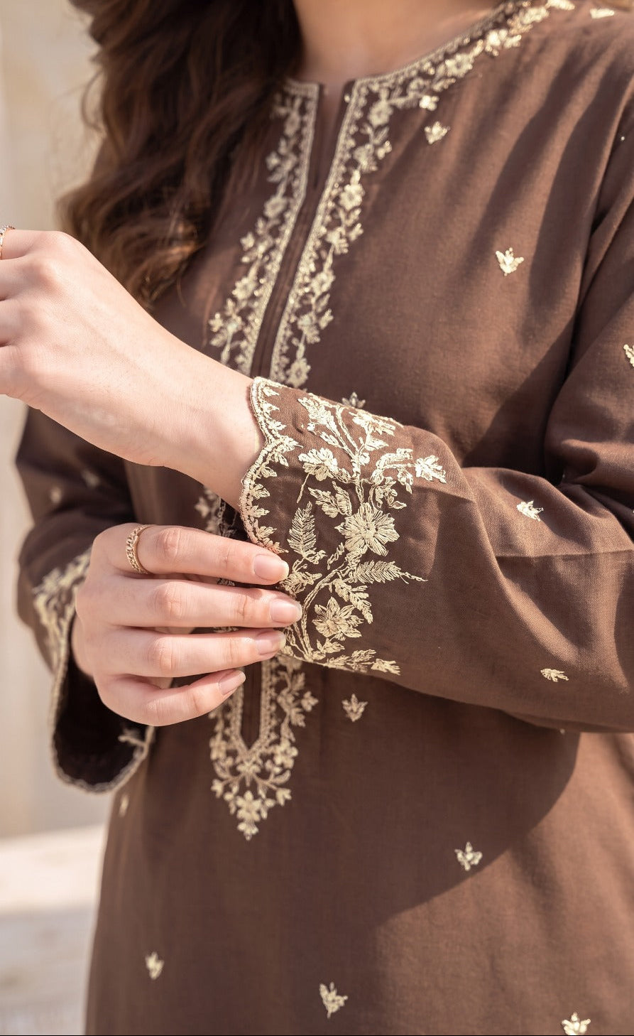 Grace S1547-Embroidered 2pc Lawn Dress.