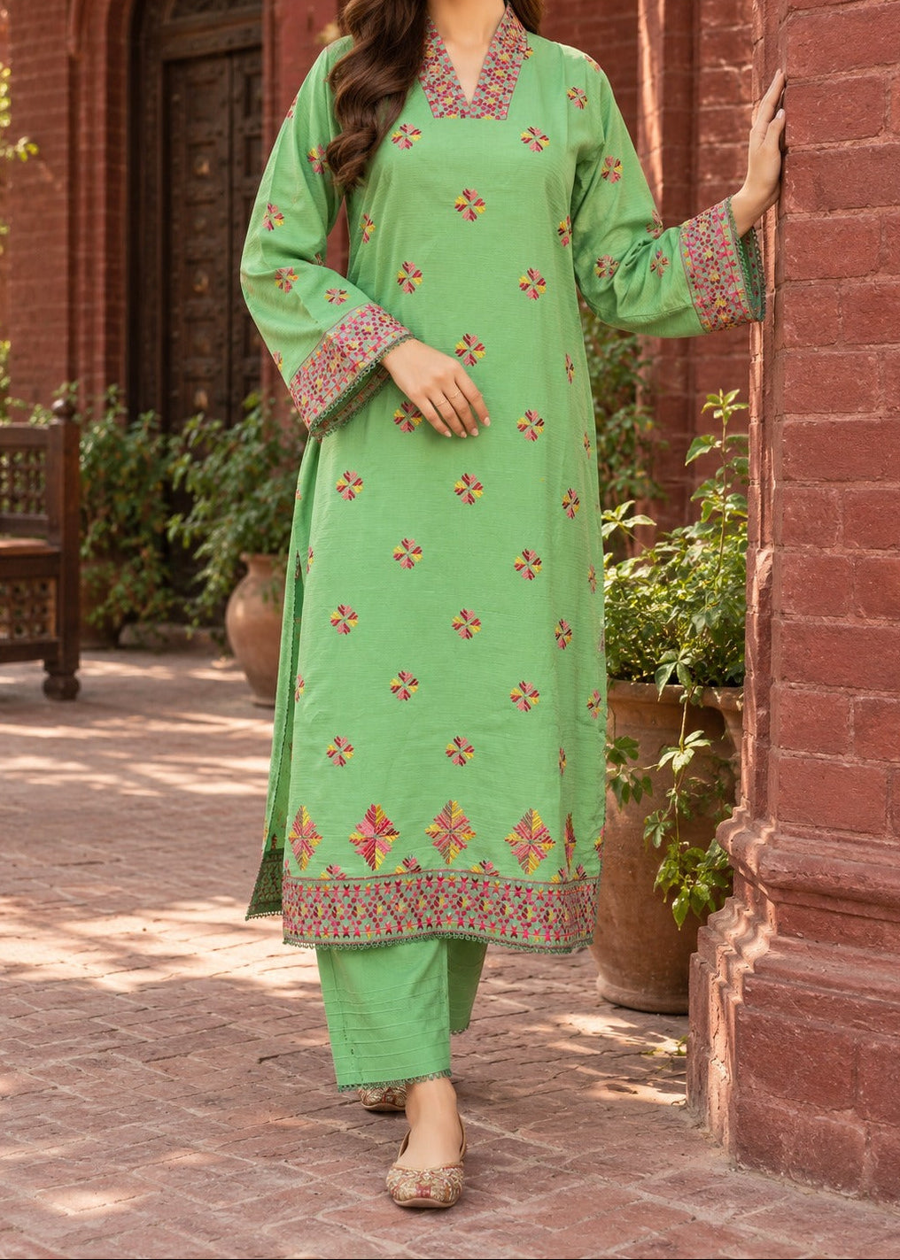 Grace S1568-Embroidered 2pc Lawn Dress.