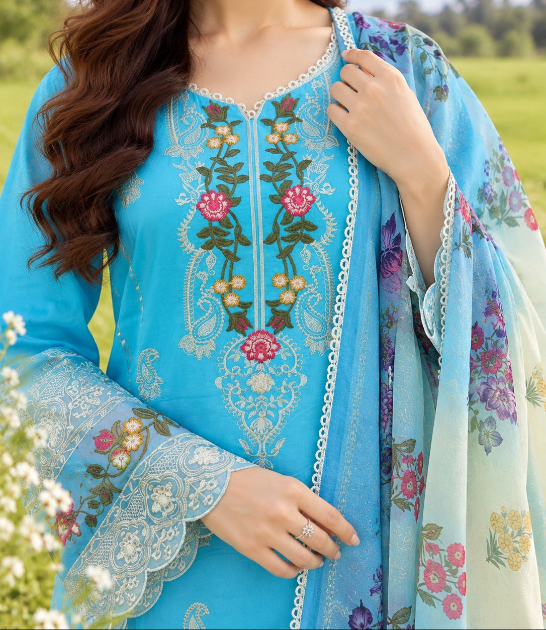 Grace S1626 - Embroidered 3pc Lawn Dress With Printed Polly Lawn Dupatta.