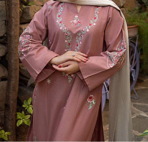 Grace S1436-Embroidered 3pc Lawn Dress With Printed Lawn Dupatta.