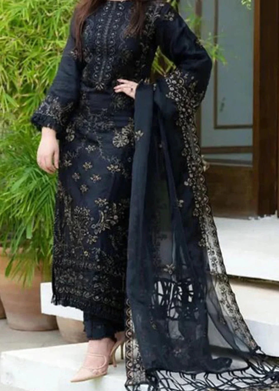 Grace Z-(W737) - Stitched Embroidered 3pc Marina Dress With Printed Munar Dupatta.
