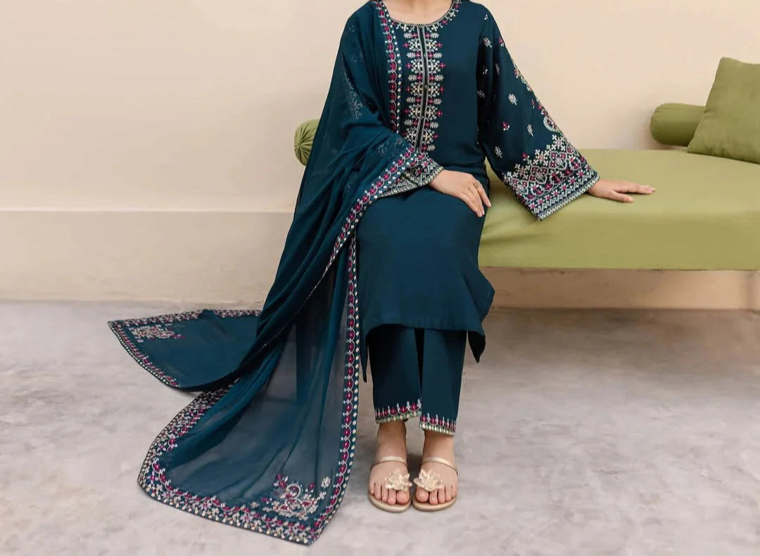 Grace Z(S1227)- Stitched Embroidered 3pc Lawn Dress With Embroidered Organza Dupatta.